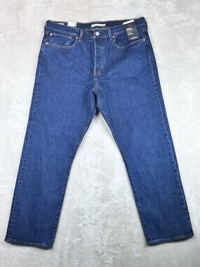 Levis Premium Jeans Wedgie Straight Women’s Size 33x28 Dark Wash High Rise New